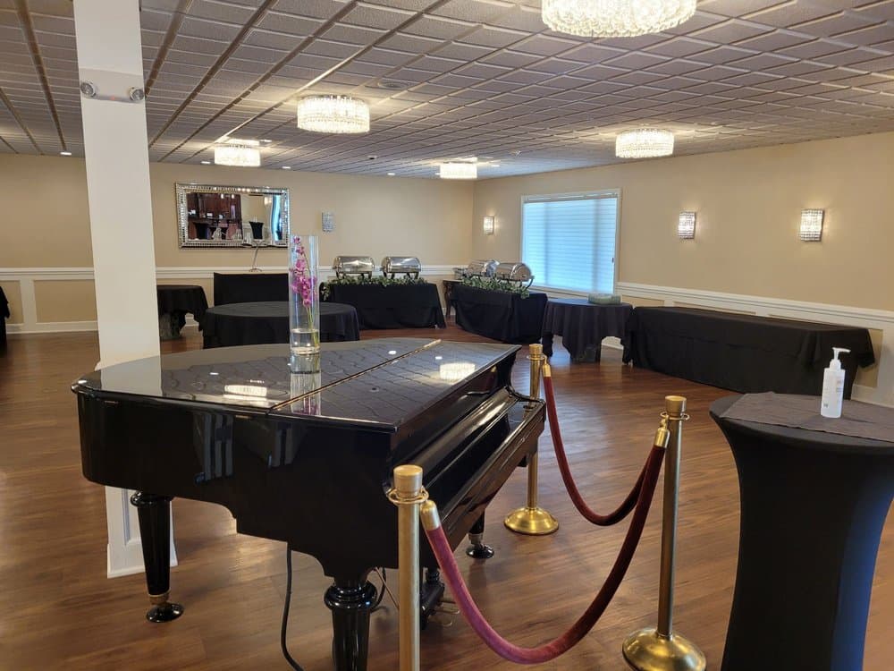 Seasons - wedding in East Haven, CT