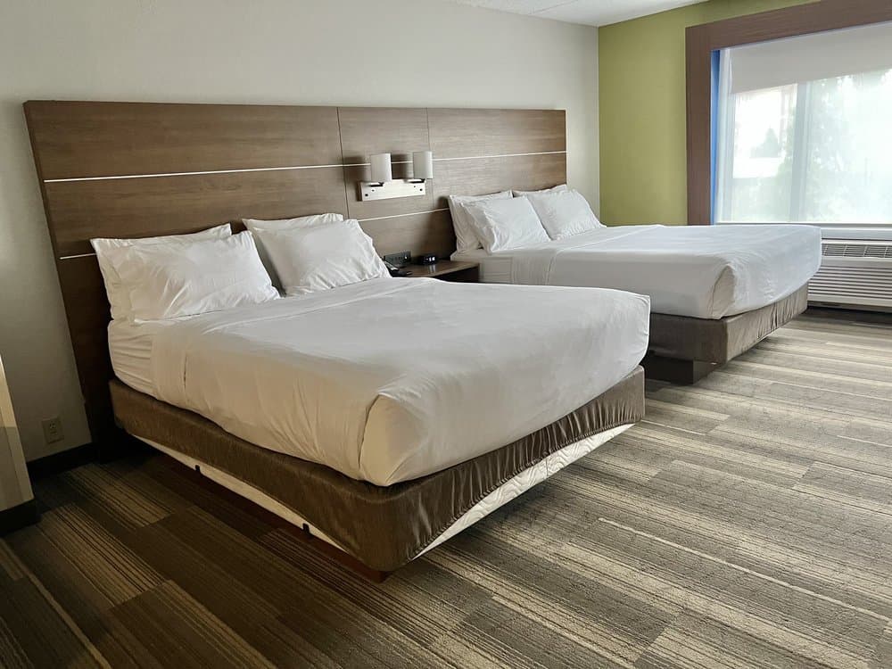 Holiday Inn Express & Suites Fort Wayne - wedding in Fort Wayne, IN