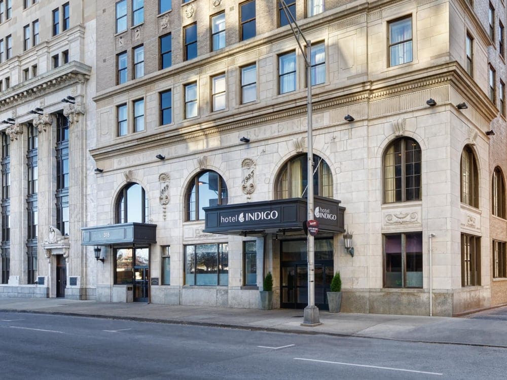 Hotel Indigo Nashville - The Countrypolitan - wedding in Nashville, TN