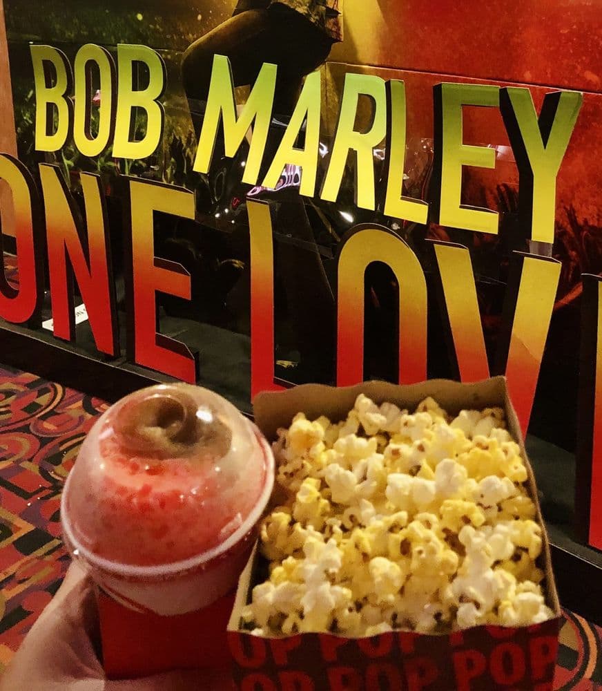 Cinemark Tinseltown and XD - wedding in Jacksonville, FL