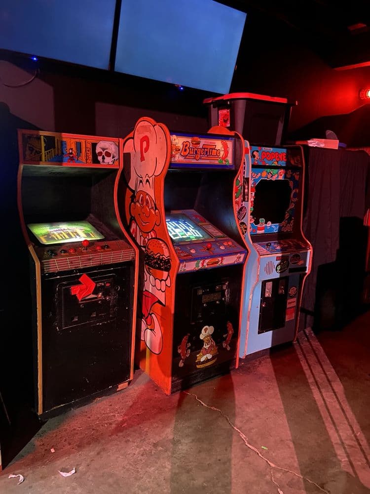 Red Flag - wedding in St. Louis, MO