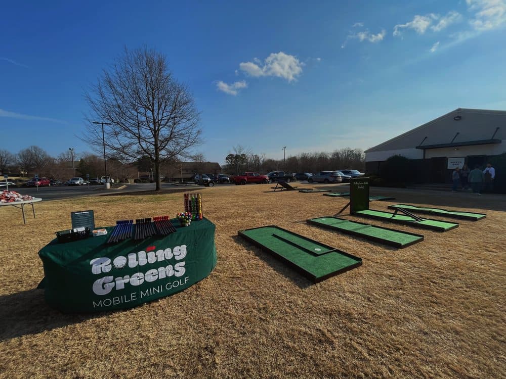 Rolling Greens Mobile Mini Golf - wedding in Greenville, SC