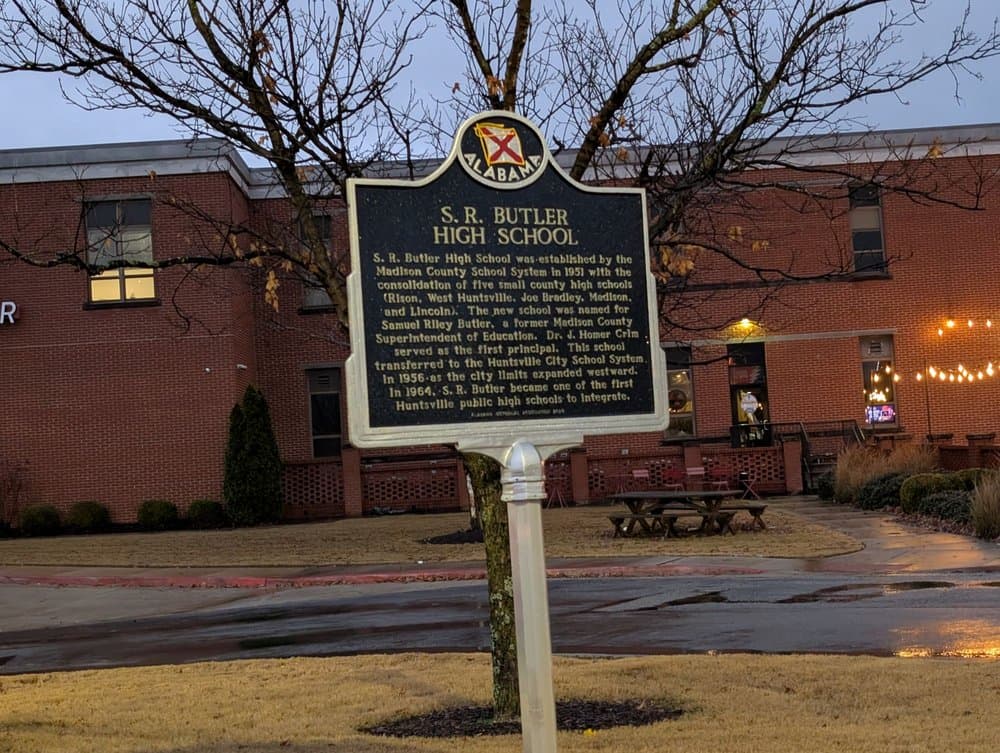 Campus No. 805 - wedding in Huntsville, AL