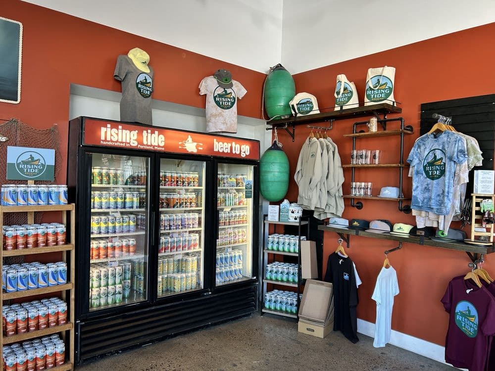 Rising Tide Brewing Company - wedding in Portland, ME