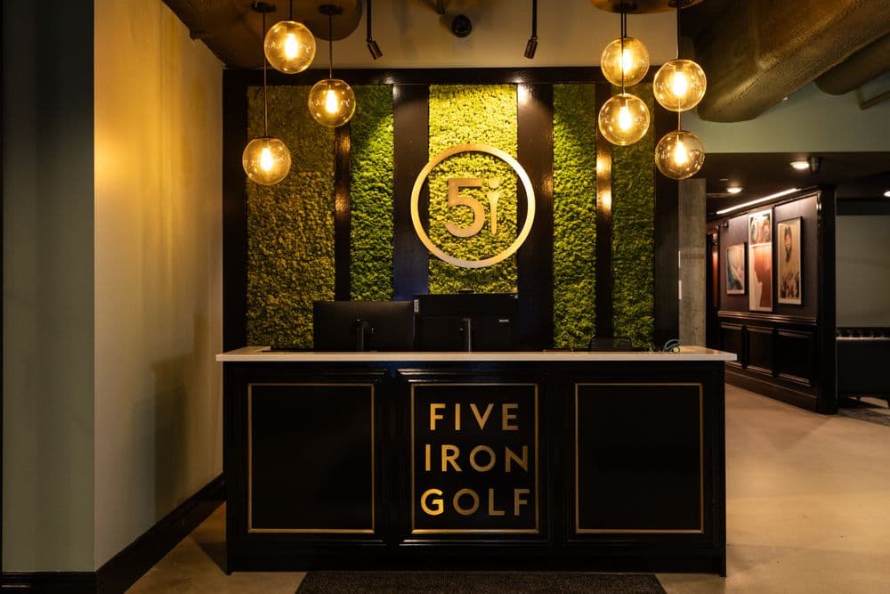 Five Iron Golf - wedding in Minneapolis, MN