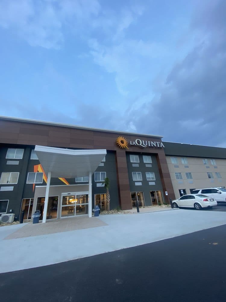 La Quinta Inn by Wyndham Columbia NE-Fort Jackson - wedding in Columbia, SC