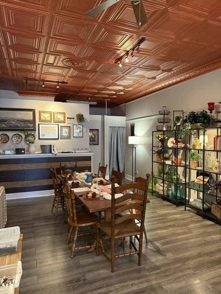 Hilltop Shared Kitchen - wedding in Pittsburgh, PA