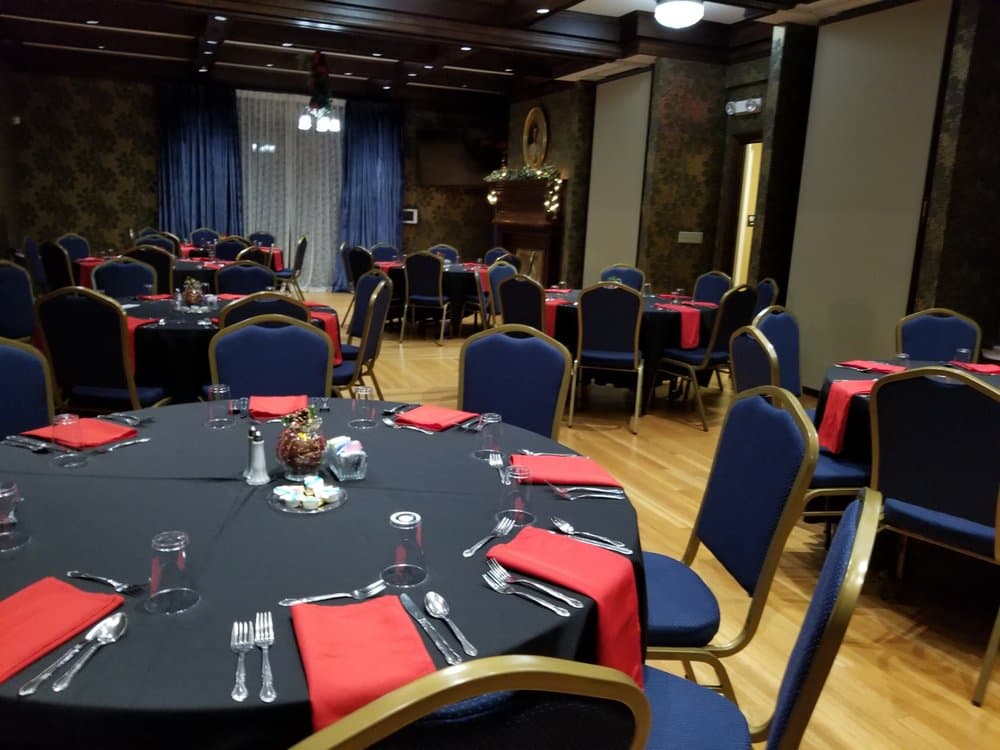 Dillon House - wedding in Topeka, KS