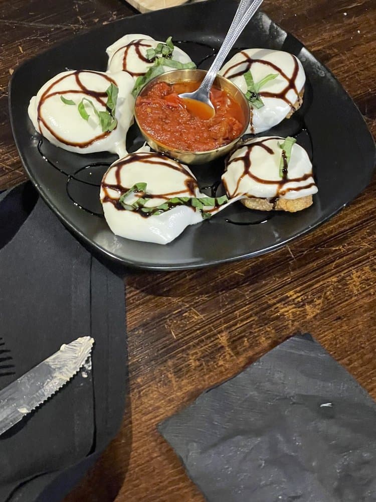 Kingston's Steakhouse - wedding in Cedar Rapids, IA