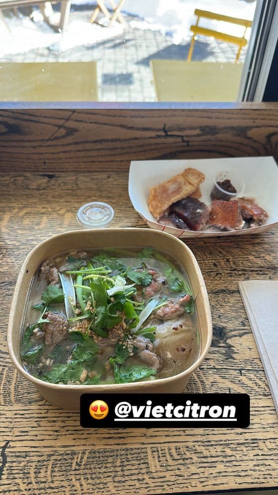 Viet Citron - wedding in Somerville, MA