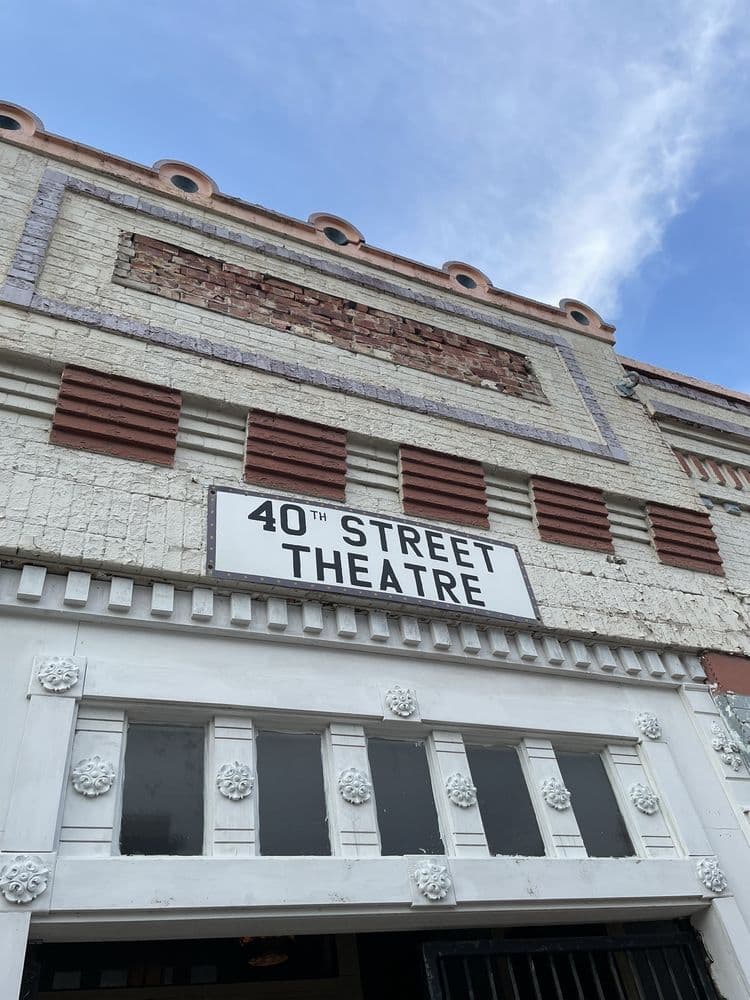 The 40th Street Theatre - wedding in Omaha, NE