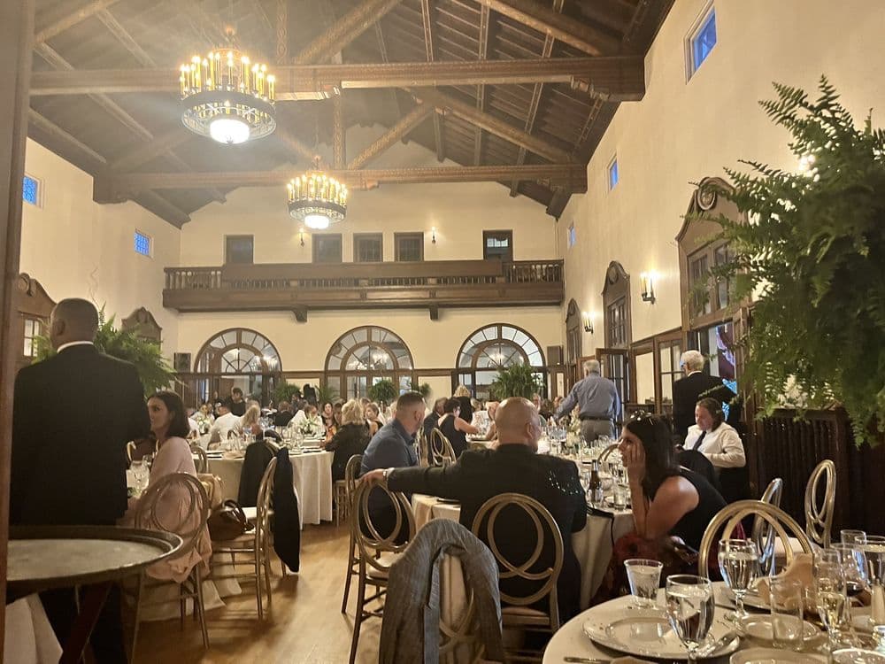 Detroit Yacht Club - wedding in Detroit, MI