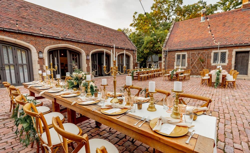 Salisbury House & Gardens - wedding in Des Moines, IA