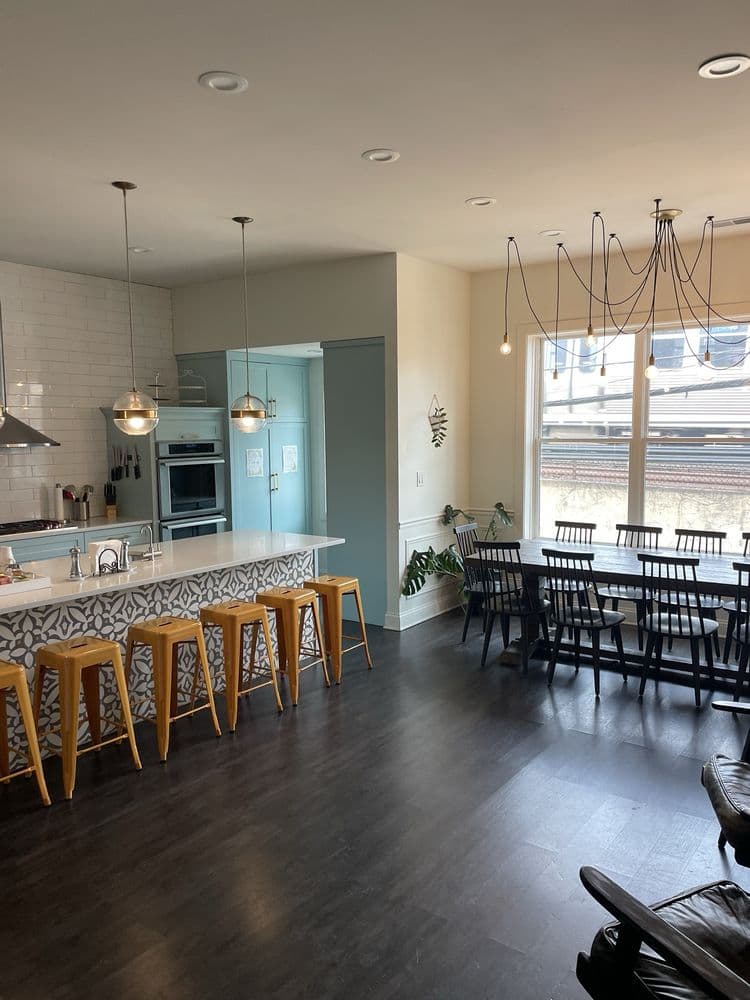 Wicker Park Inn - wedding in Chicago, IL