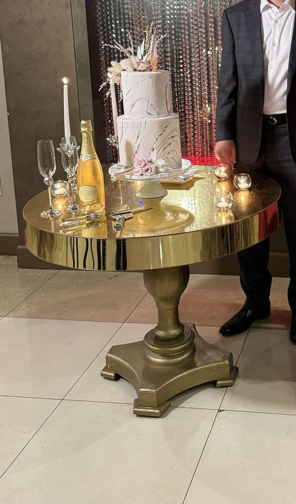 Lux Restaurant - wedding in Los Angeles, CA