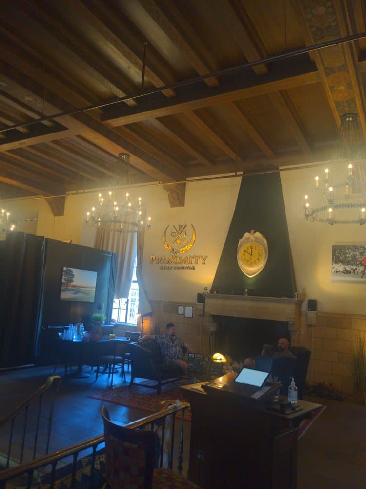 ProXimity Golf Lounge - wedding in Cleveland Heights, OH