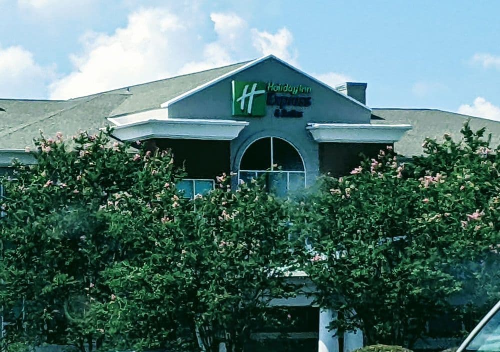 Holiday Inn Express & Suites Greenville-I-85 & Woodruff Rd - wedding in Greenville, SC