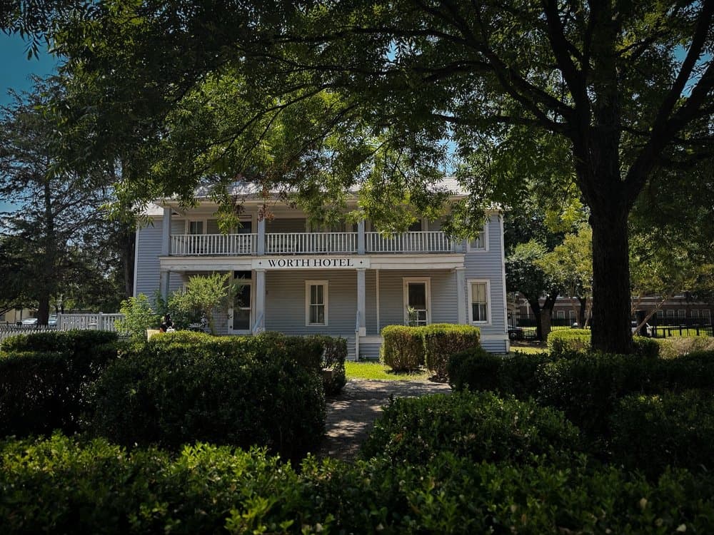 Old City Park - wedding in Dallas, TX