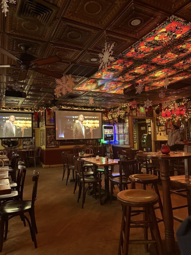 McGillin's Olde Ale House - wedding in Philadelphia, PA