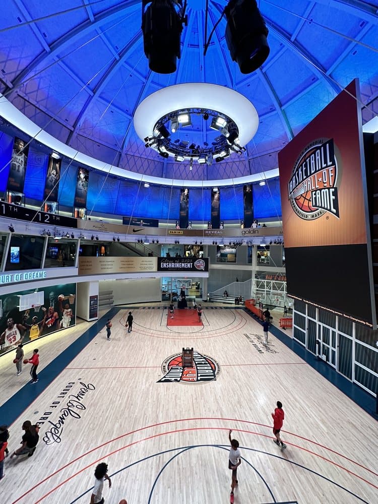 Basketball Hall of Fame - wedding in Springfield, MA
