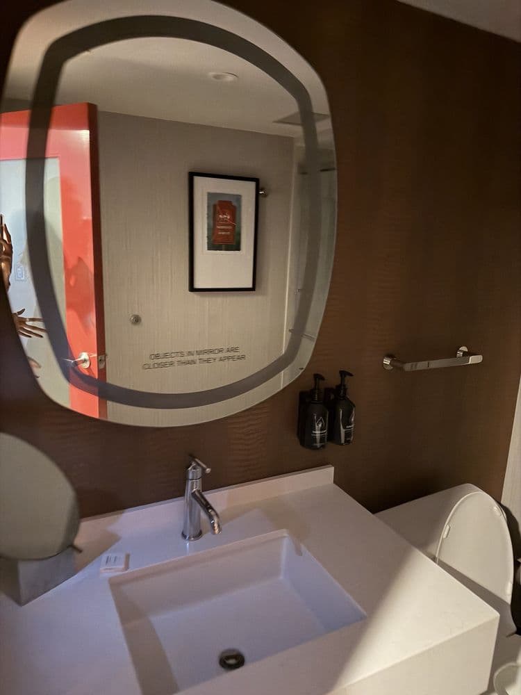 Hotel Indigo Baton Rouge Downtown - wedding in Baton Rouge, LA