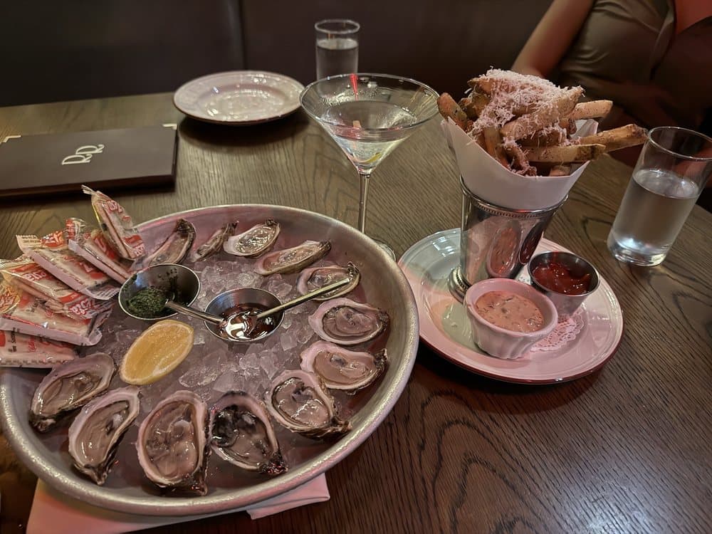 The Royale Room - wedding in Austin, TX