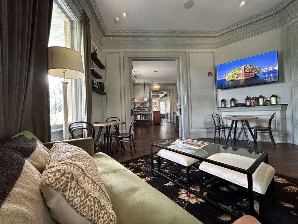 Hotel Ella - wedding in Austin, TX