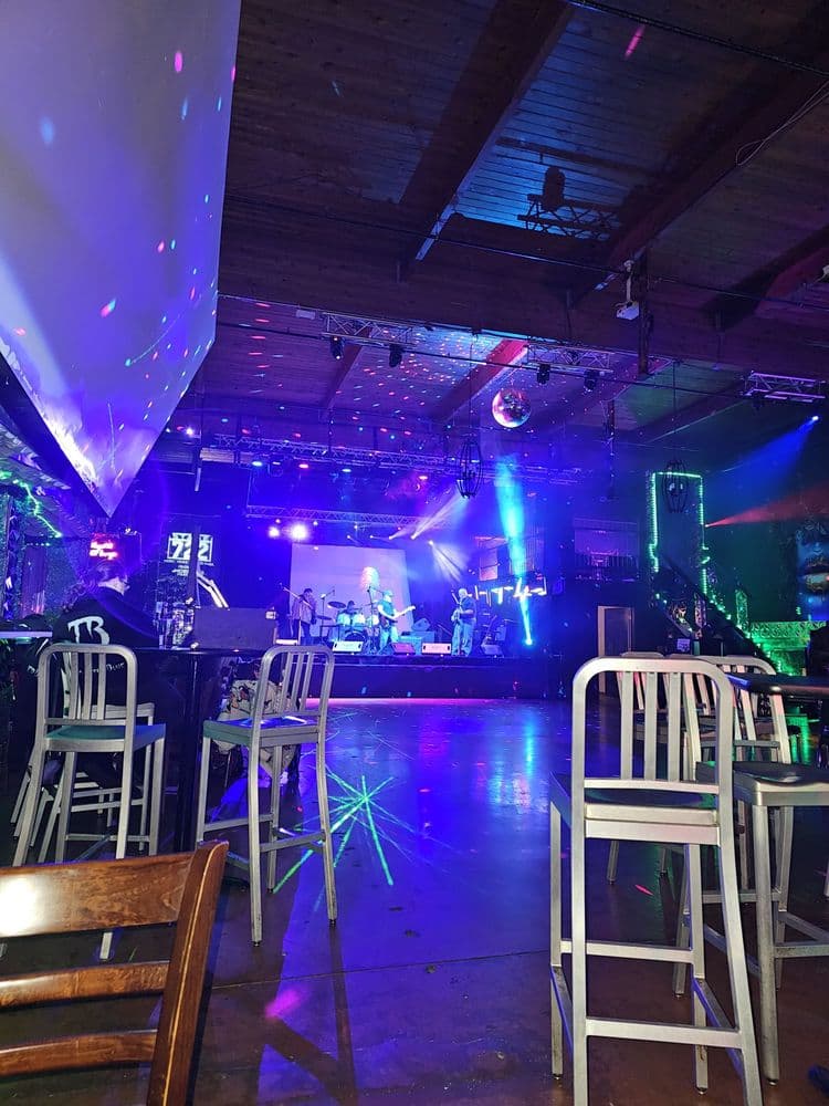 Stage 722 Music Venue & Food Hall - wedding in Portland, OR
