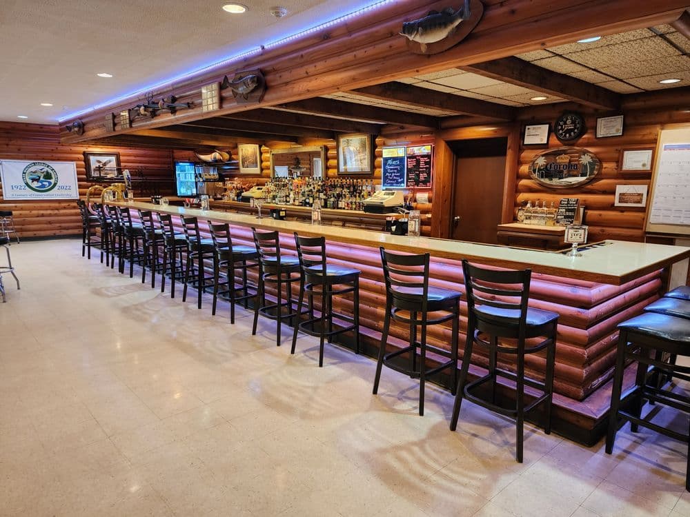 The Des Moines Chapter of the Izaak Walton League - wedding in Des Moines, IA