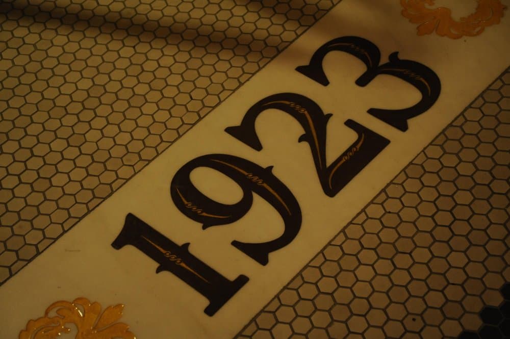 1923 Prohibition Bar - wedding in Las Vegas, NV