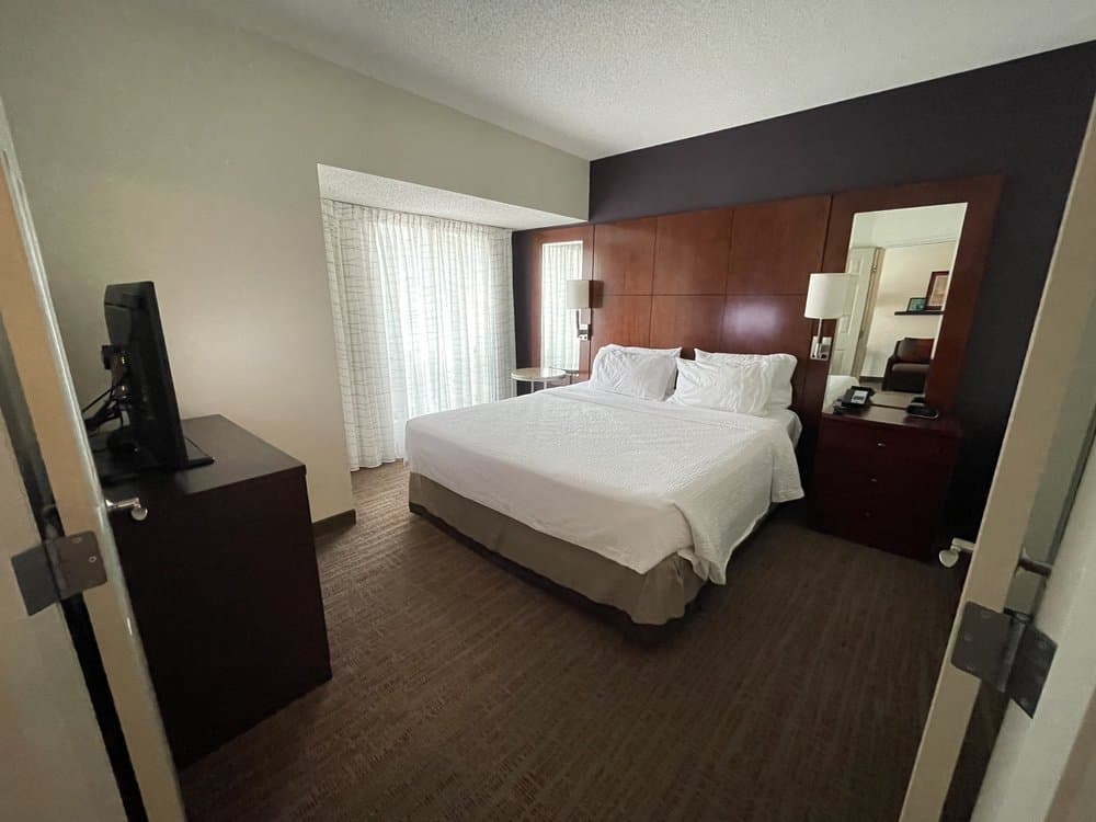 Residence Inn by Marriott Minneapolis Downtown/City Center - wedding in Minneapolis, MN