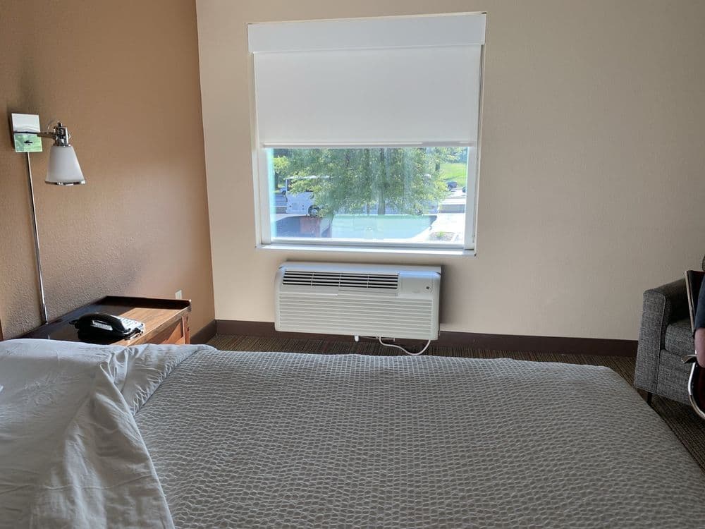 Four Points by Sheraton Little Rock Midtown - wedding in Little Rock, AR