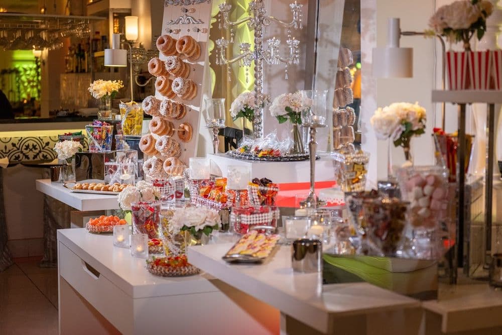 Chandelier Banquet Hall - wedding in Las Vegas, NV