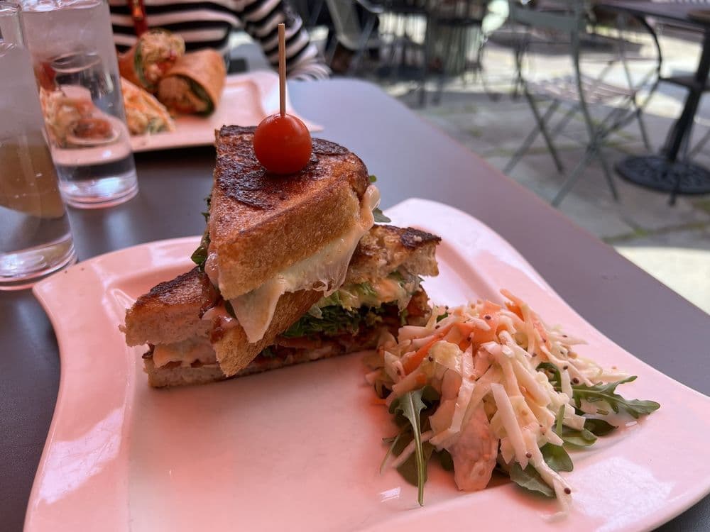 Pond House Cafe - wedding in West Hartford, CT