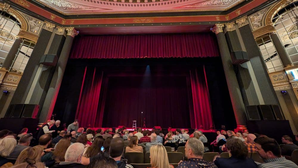 The Brown Theatre - wedding in Louisville, KY