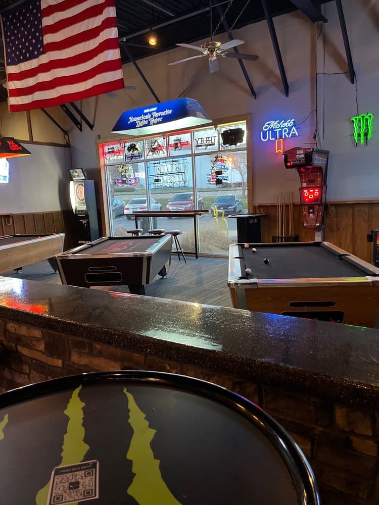 Miss Kitty’s - wedding in Clive, IA