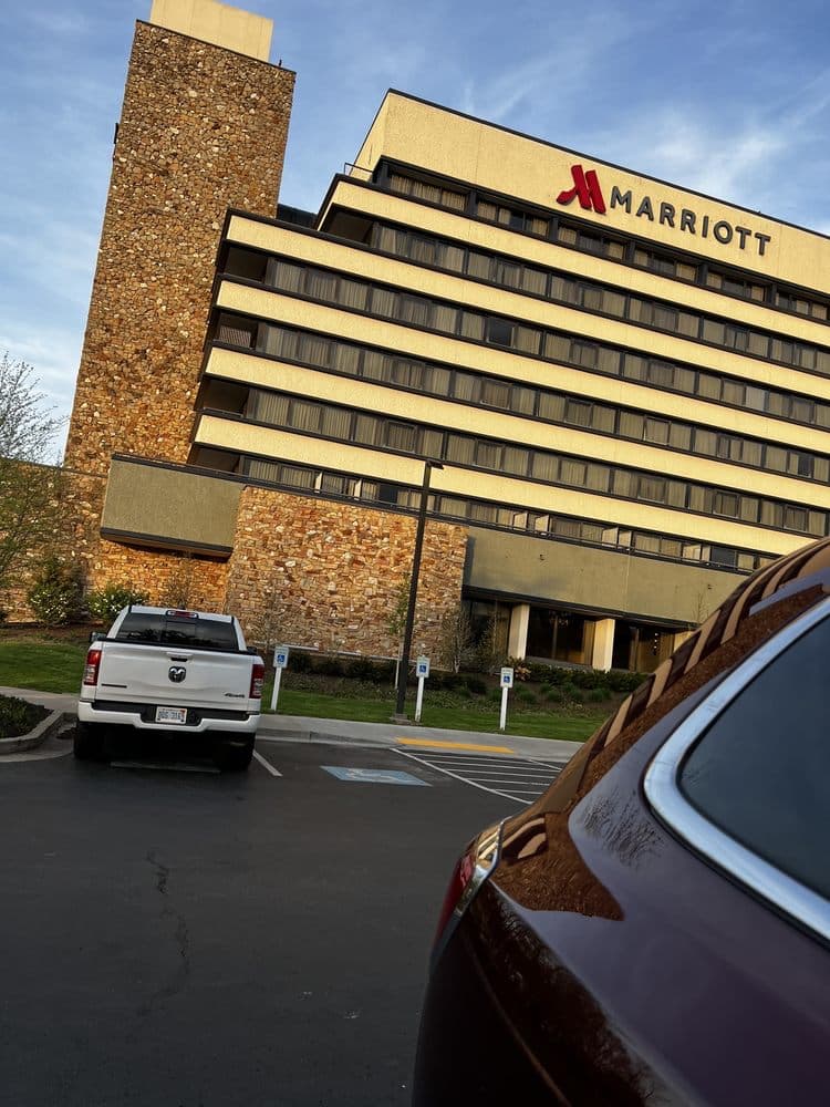 Marriott Lexington Griffin Gate Golf Resort & Spa - wedding in Lexington, KY