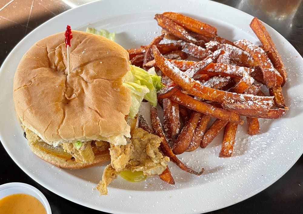 Soule Cafe - wedding in New Orleans, LA