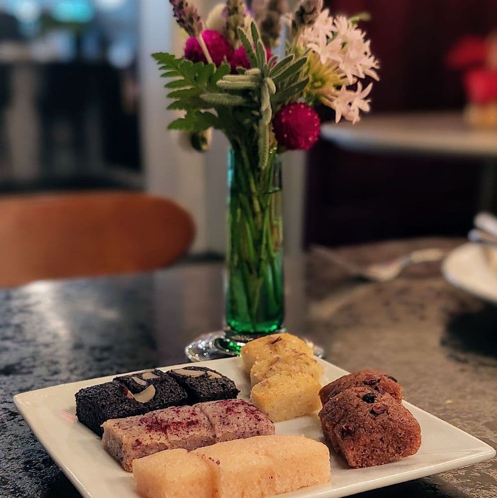 Fusion Cafe + Wine - wedding in Honolulu, HI