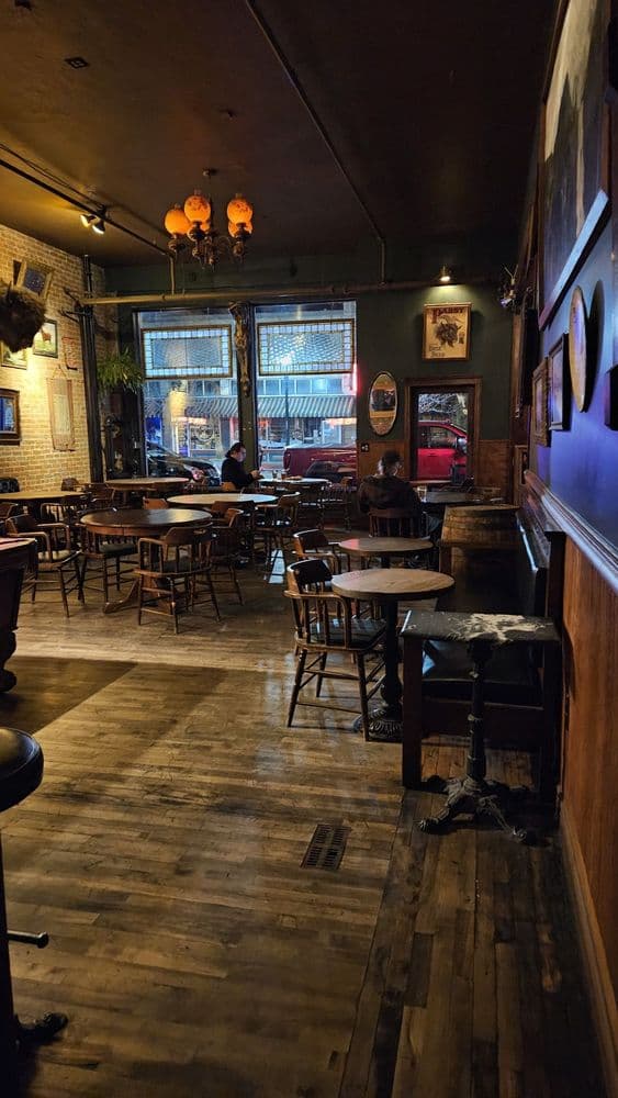 Pengilly's Saloon - wedding in Boise, ID