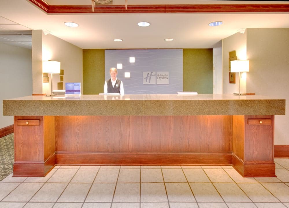 Holiday Inn Express Cedar Rapids - wedding in Cedar Rapids, IA