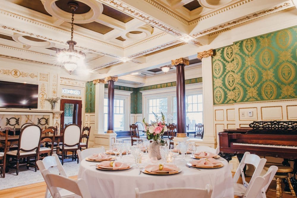 Rust Mansion - wedding in Tacoma, WA