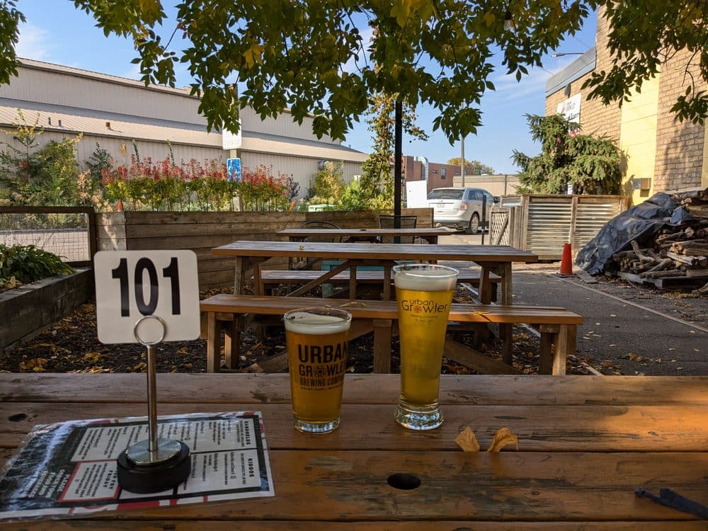 Urban Growler - wedding in Saint Paul, MN