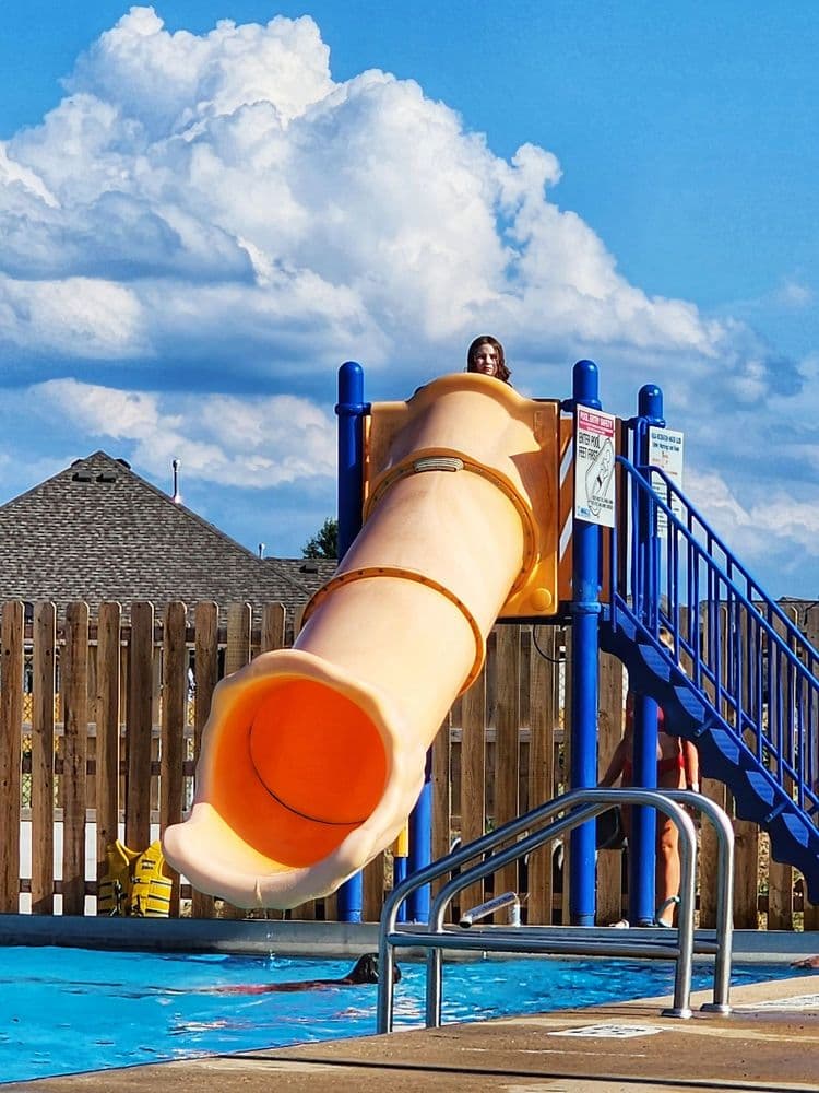 Prairie Grove Aquatic Park - wedding in Prairie Grove, AR