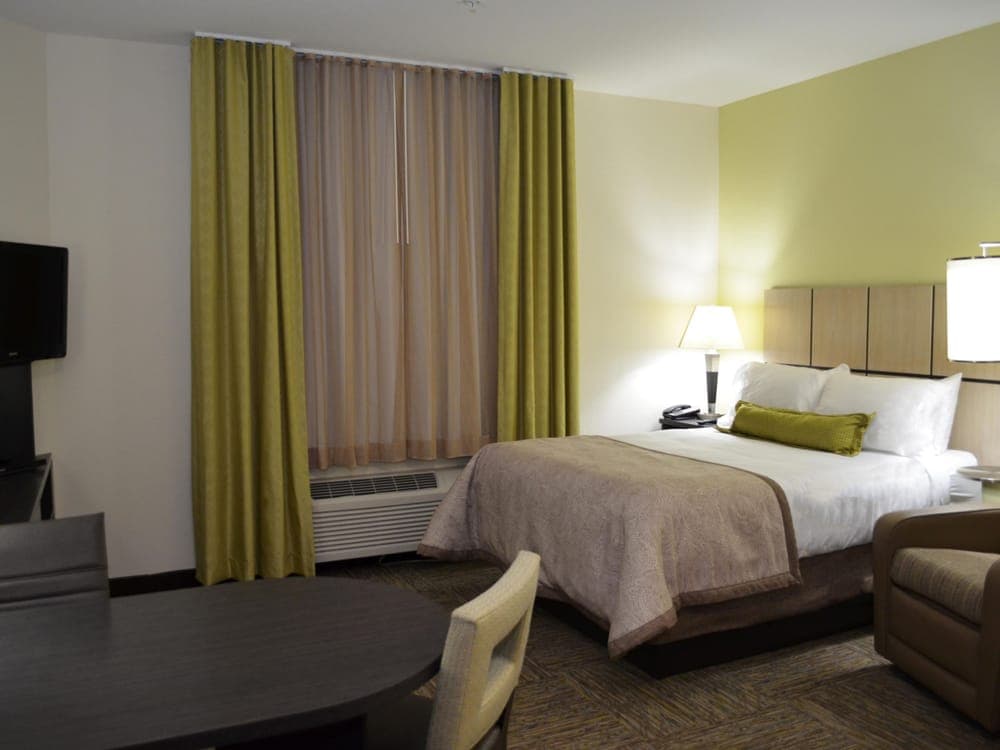 Candlewood Suites Greenville - wedding in Greenville, SC