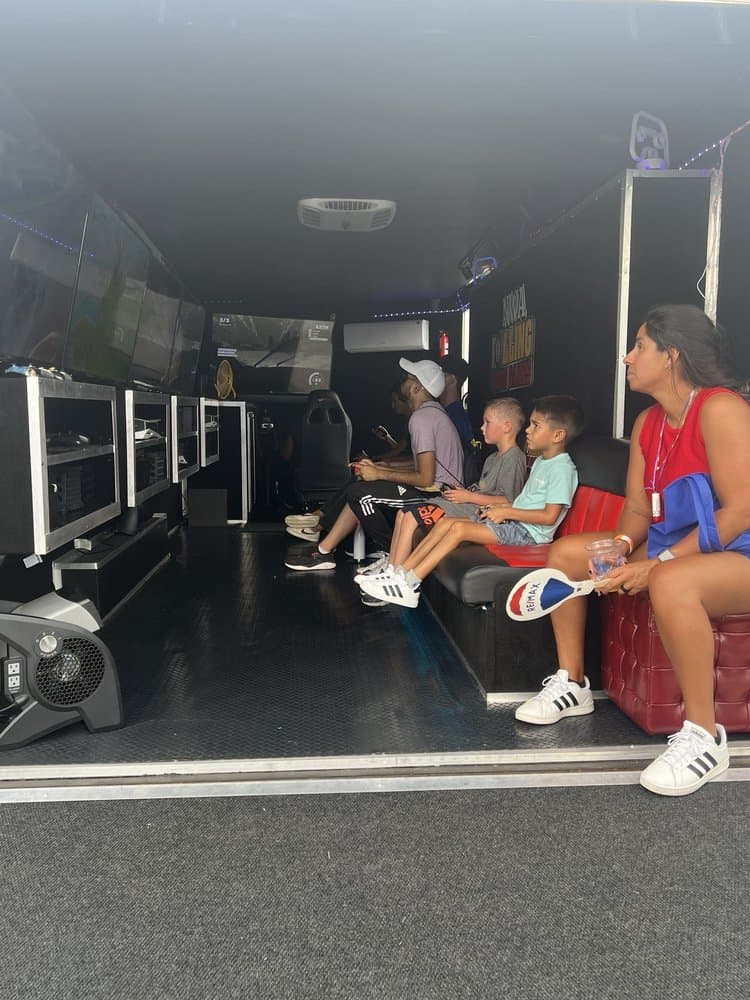 NWA Rolling Video Games - wedding in Bethel Heights, AR