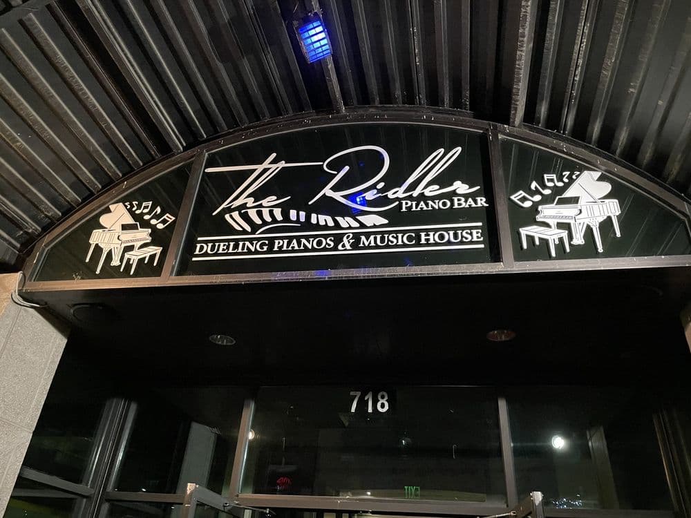 The Ridler Piano Bar - wedding in Spokane, WA