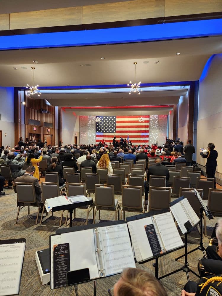 Milwaukee County War Memorial Center - wedding in Milwaukee, WI