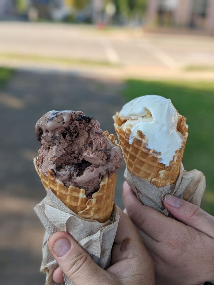 Everyone's Table - wedding in West Allis, WI