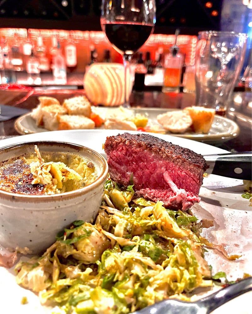 Plas Food and Drink - wedding in Columbus, OH